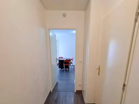 studio / 32m² / noisy-le-sec (rer e)