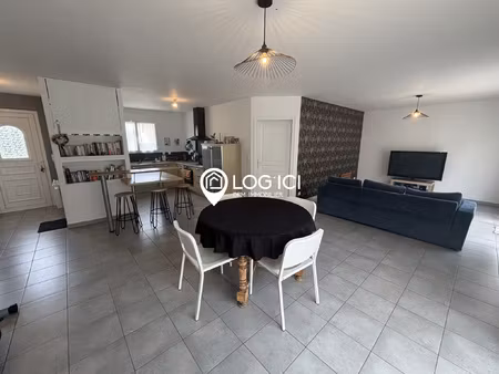 maison t4 - mazerolles  3 chambres  garage  jardin
