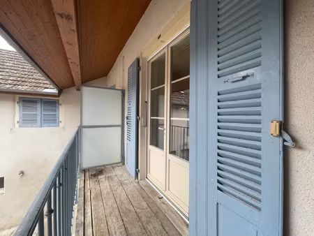 location appartement 3 pièces 52 m² à bletterans (39140)