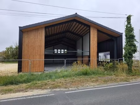 vente commerce saint pierre d oleron 17310 396m²