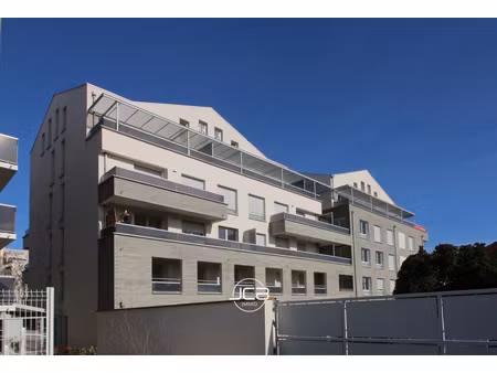 blagnac t3 récent 62 m2 + terrasse 14 m2 + parking + cellie