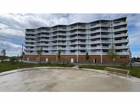 location commerce bussy saint georges 77600 131m²