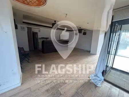 location commerce paris 75016 95m²