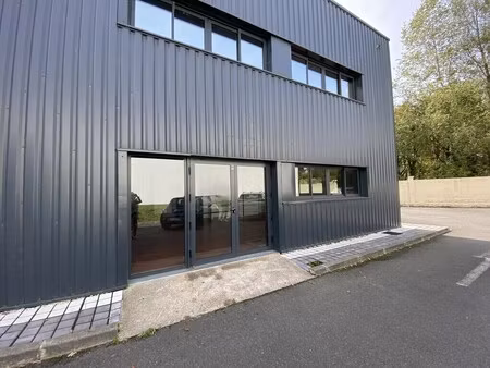 location local d’activités saint-andré-de-cubzac 33240 210m²