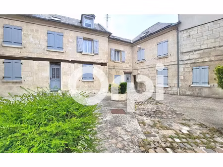 location appartement  m² t-2 à soissons  560 €