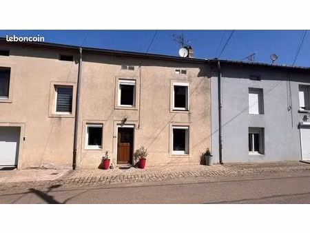 maison mitoyenne 122m carrés