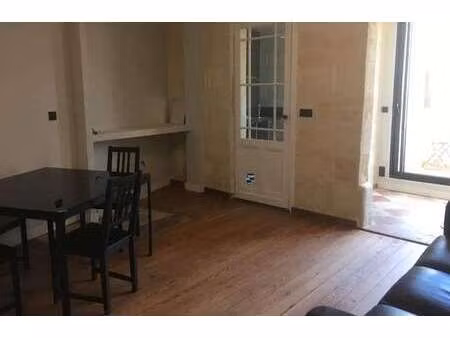 location appartement 2 pièces à bordeaux (33000) : à louer 2 pièces / 50m² bordeaux