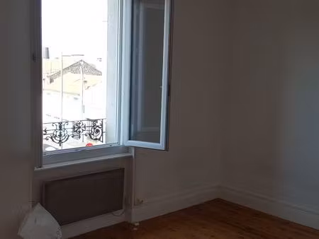 studio f1 etudiant