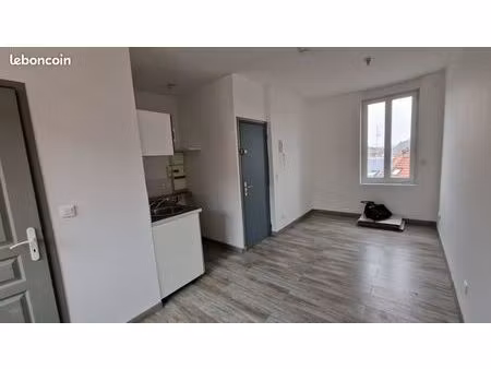 appartement 1 pièce 19 m²