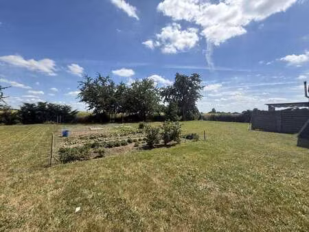 location maison à parcé-sur-sarthe (72300) : à louer / 101m² parcé-sur-sarthe