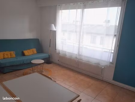 studio étudiant meublé de 23 m² à louer – centre-ville
