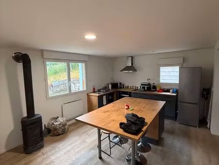 maison t2 rénovée 65 m² avec terrain clos – vornay