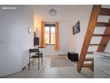 studio meuble