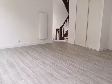 maison de ville de 96 63 m² t4