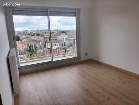studio  balcon  belle vue  fibre optique