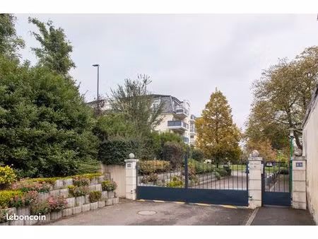 a louer studio meuble 24 m2 a hoenheim