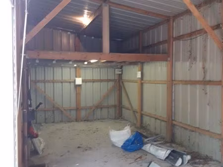 box/hangar de stockage avec terrain carrossable