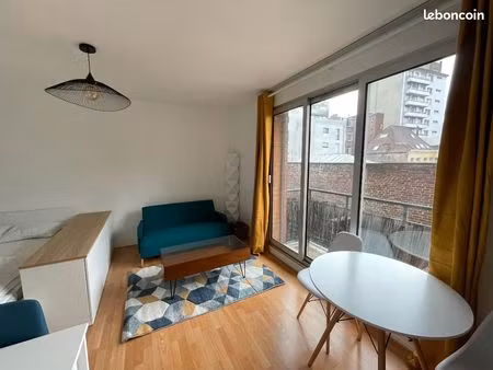 studio 1 pièce 25 m²