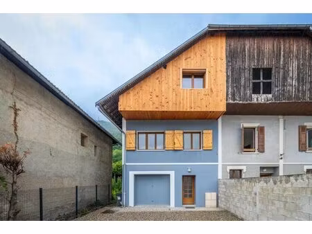 maison de 4 pièces de 90 m² à monthion