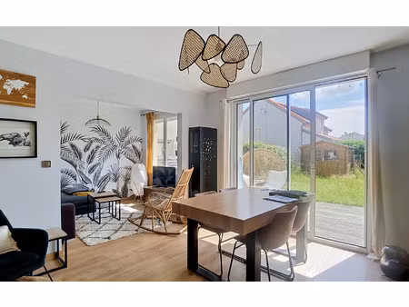 maison saint-sébastien-sur-loire 60.55 m² t-3 à vendre  280 000 €