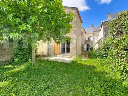 vente immeuble à saint-sulpice-des-landes (44540) : à vendre / 134m² saint-sulpice-des-lan