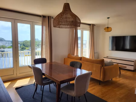 t4 meuble ascenseur - rue lostallen- 76 m2