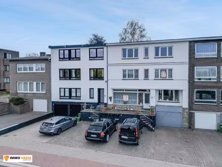 instapklaar duplex appartement met 3 volwaardige slaapkamers