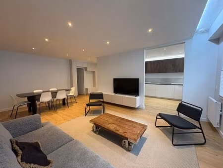 elégance et excellentes préstations pour ce t4 rue négrier