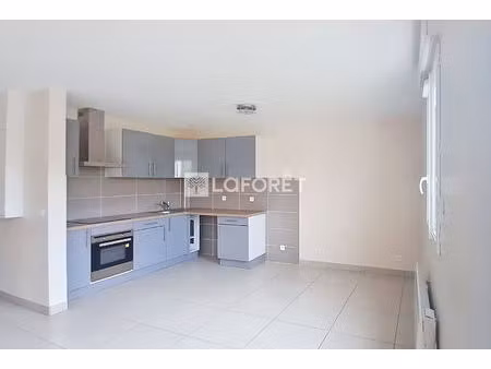 appartement villeneuve le roi 3 pièce(s) 60.12 m2