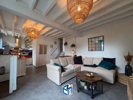 appartement t4 avec espace terrasse - parking collectif - jardin