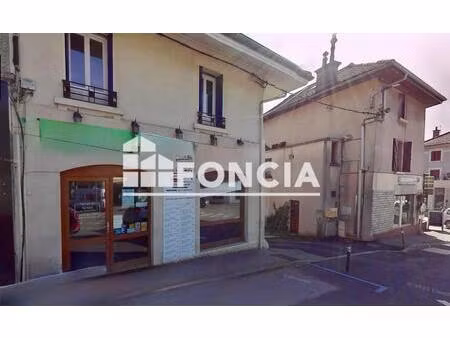location - local commercial - 60 m² - 11 400 €/an hc ht -