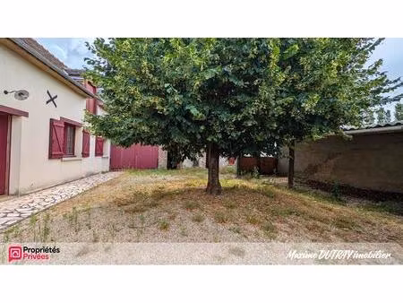 maison 3 pièces 53m² + grenier  dépendance 65m²