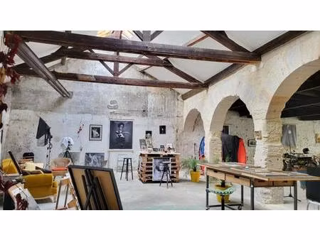 24000 perigueux maison divisée en 2 apparts f2 et f3 et atelier professionnel artistique e