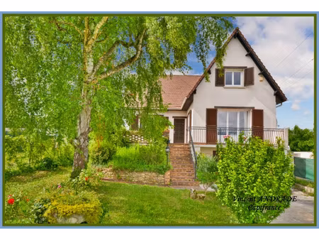maison traditionnelle 165 m² - 6 chambres - sous-sol total 130 m² hauteur 2 20 m - terrain