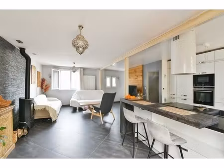 maison 5 pièces avec véranda - sous-sol total dont grand garage de 25m² - dépendance dans 