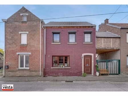 ruime gezinswoning met 5 slaapkamers in gingelom