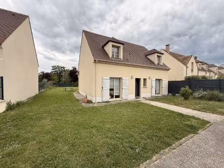 maison familiale la chapelle en serval