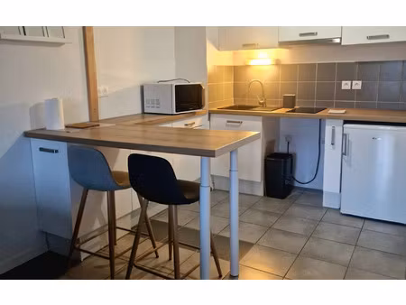 location appartement  37 m² t-2 à albias  560 €