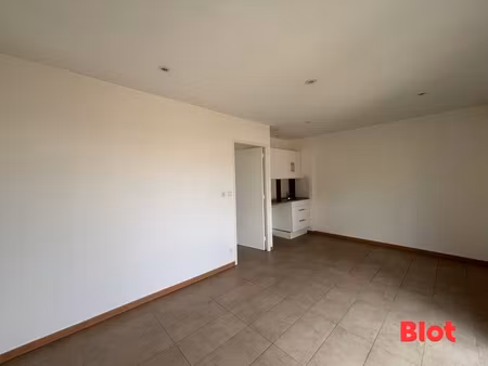 a louer chez blot immobilier - t2 vide 30m² - guipavas