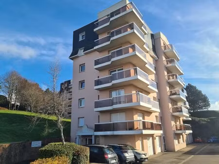 à louer : superbe appartement la roselière