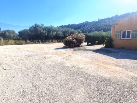 location locaux professionnels 7 pièces 200 m² à nice (06000)  10 000 €