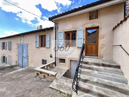 maison de village 2 pièces 44 m²