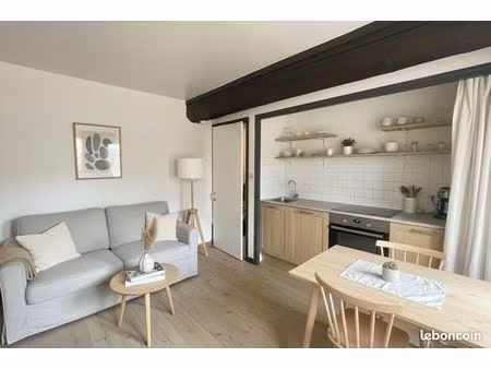 lyon 2e carnot: studio vendu libre et meuble