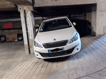 garage à louer – caluire  cours aristide briand