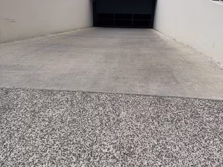 place de parking en sous-sol sécurisé – centre de trets