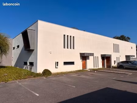 bureaux 170 m2 - décines