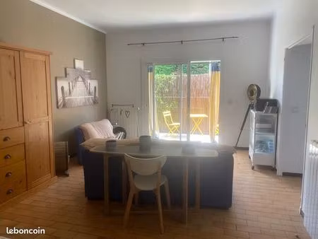 appartement 1 pièce 55 m²