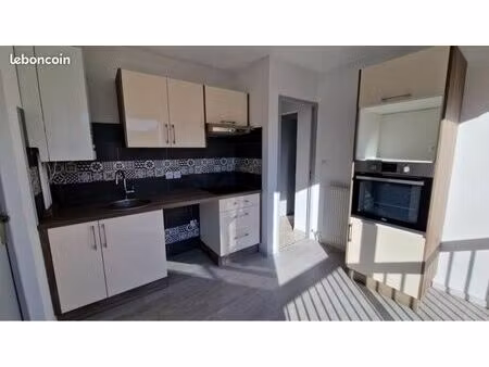 location t2 la renardière