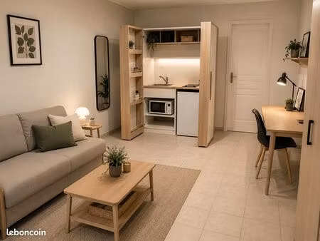 studio 1 pièce 25 m²