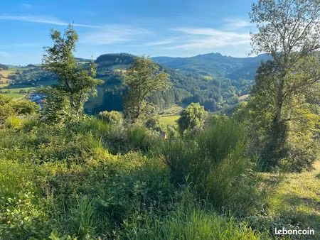 vue et calme  terrain à bâtir 1765m²